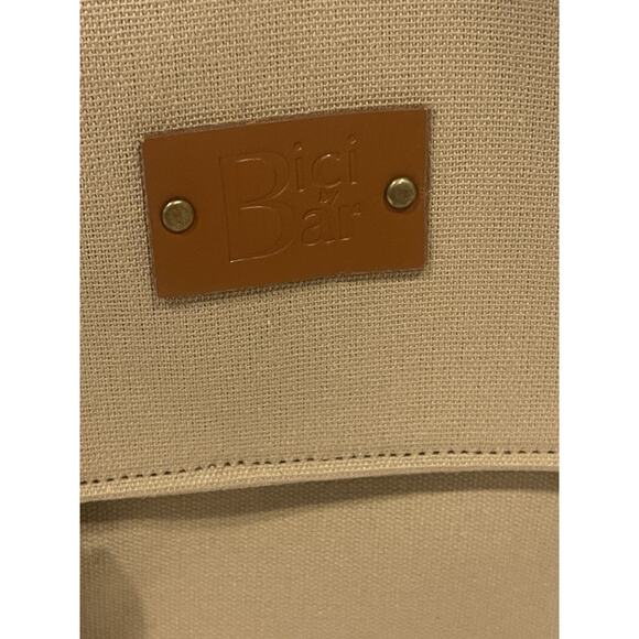 Bici By Bar | Messenger Duffle Bag | Overnight Travel Carry‎ On Bag | NWT | Tan - Picture 3 of 13